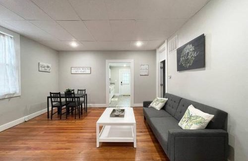 Franklin House | Spacious Home in Downtown Franklin