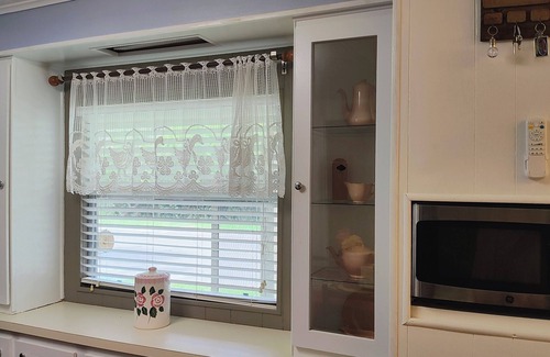 Oldsmar House | Spacious Home near Everything in charming Oldsmar