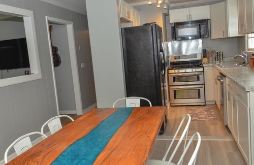 Charlotte Park House | Spacious house in enjoyable Nashville w/Pool & 15 Min to Downtown