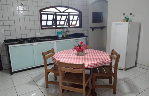 Ipiranga House | Spacious house with 2 bedrooms, 2 bathrooms, well located, near to Martim Sá