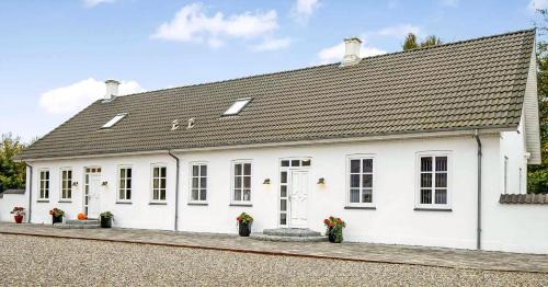 Middelfart Villa | Spacious House With Room For Relaxation And Play