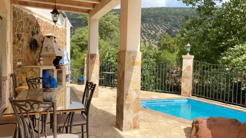 Rute Villa | Spacious House Zambra + Pool