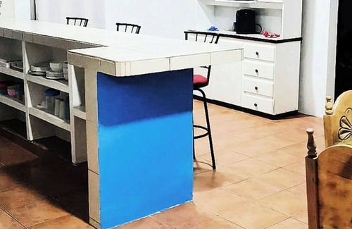 Parrita House | Spacious Isla Palo Seco Pool home, 3-bedroom house with AC & Wi-Fi
