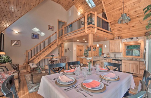 Santeetlah Cottage | Spacious Lake Santeetlah Cottage w/Lake Views!