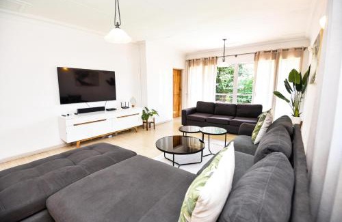 Waterkloof Glen Villa | Spacious Menlyn Maine Villa