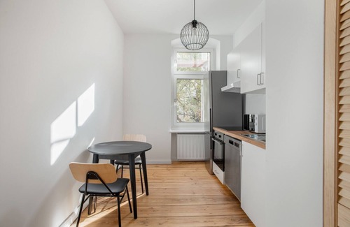 Mitte Apartment | Spacious Mitte 2BR nr Humboldthain, by Blueground