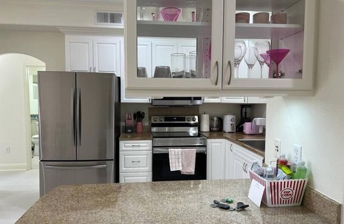Santa Clara Apartment | Spacious Modern Apt w/amenities