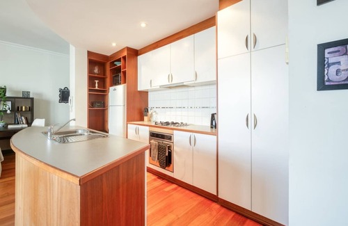West Perth Apartment | Spacious New York Style Loft with Balcony