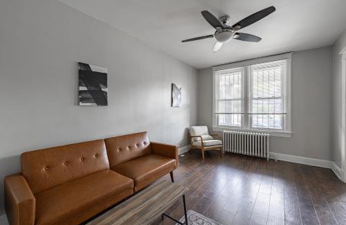 Fairlawn House | Spacious NICE 3-Bedroom House in DC with Parking