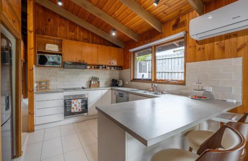 Clifton Springs House | Spacious, Pet Friendly, Near Boat Ramp and Water