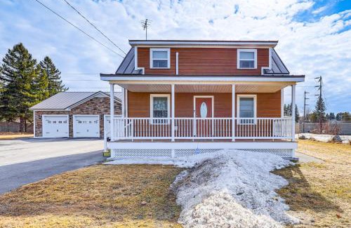 Presque Isle House | Spacious Presque Isle Home Walk to Downtown!