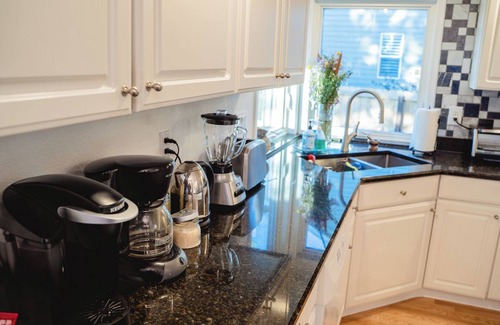 Gunbarrel House | Spacious & Private Boulder Retreat w/Mountain View