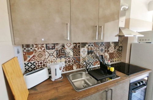 Faro Apartment | Spacious, Refurbished apartment with internet in Faro