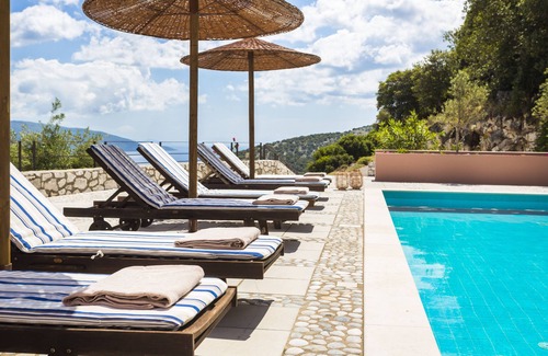 Makriotika Villa | Spacious Secluded Villa With Magnificent Views Near Village