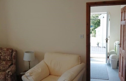 Pont-ar-gothi Apartment | Spacious Secluded Stay in the Countryside