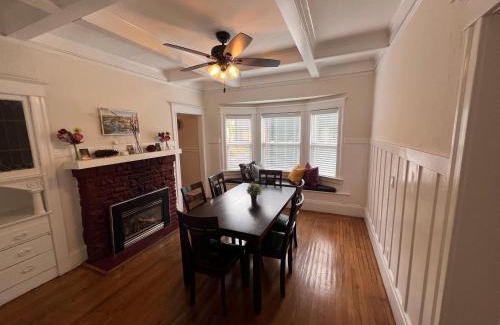 South Berkeley Apartment | Spacious South Berkeley Apartment with Parking