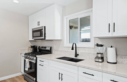 Linda Vista Condo | Spacious Suite: Minutes to Everything!