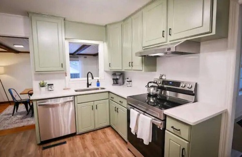 Covington House | Spacious, Town Square, Theatre Room! 4 bed/2 bath Private Home on town square