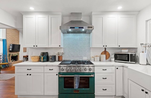 Pinole House | Spacious & updated pet friendly house near San Francisco!