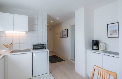 Stinteck Condo | Spacious vacation apartment with terrace and garden