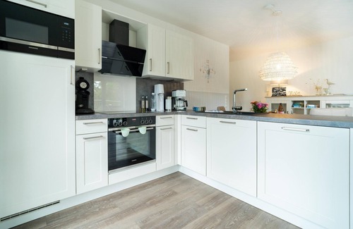 Schillig Apartment | Spacious vacation apartment with sauna and kitchen on the North Sea - pure family vacation