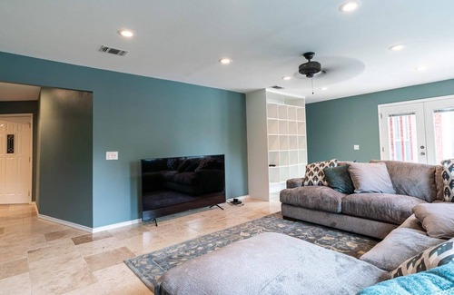 Paris House | Spacious vacation house