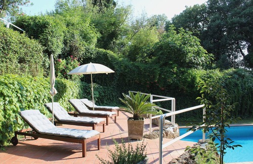 Formello Villa | Spacious villa with private pool Rome 20 minutes away overlooking national park
