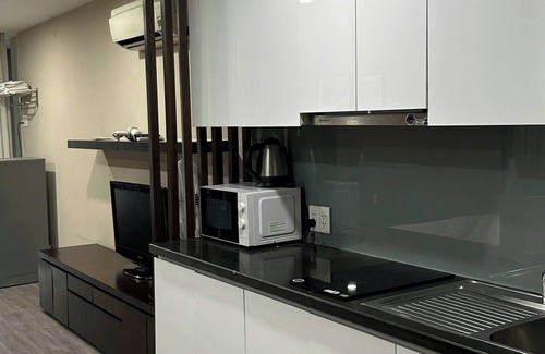 Phuong 8 Apartment | Spacious Apartment with Bathtub