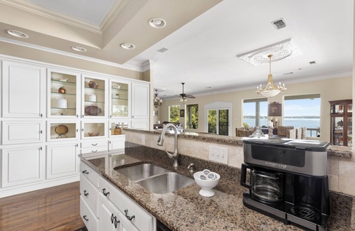 Wetumpka House | Spacious Waterfront House with dock on beautiful Lake Jordan