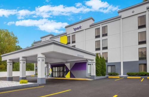 Clarks Summit Hotel | Spark by Hilton Clarks Summit