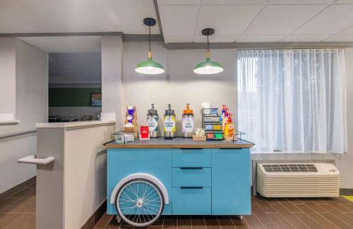 Clarks Summit Hotel | Spark by Hilton Clarks Summit