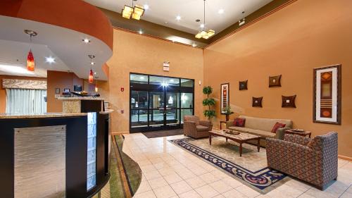Oak Forest Hotel | Spark By Hilton Oak Forest I-57