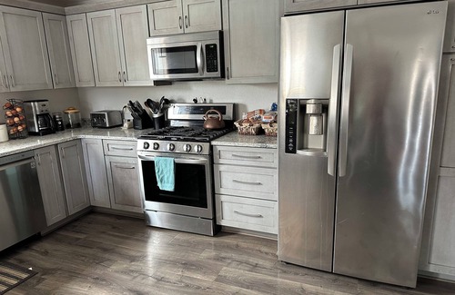 Gould City House | Specious 7 bedroom house in Gould City. Centrally located for your UP adventures