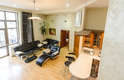 Besarabka Apartment | ♛Specious & luxurious♛ apartment in a city heart