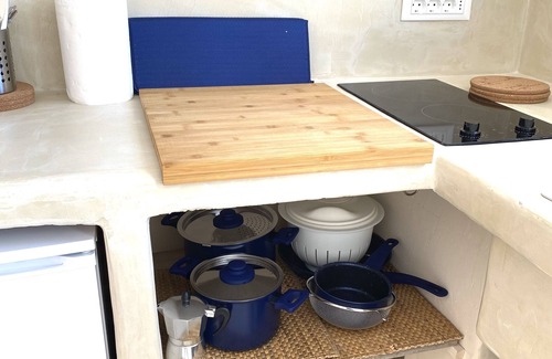 Herronisos Apartment | Spectacular and Charming House in Sifnos Keronissos Village on The Sea