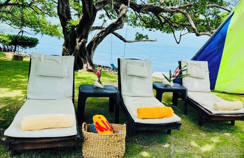 Belmont Cottage | Spectacular Ocean Views: Unwind in Paradise at our Beach House!