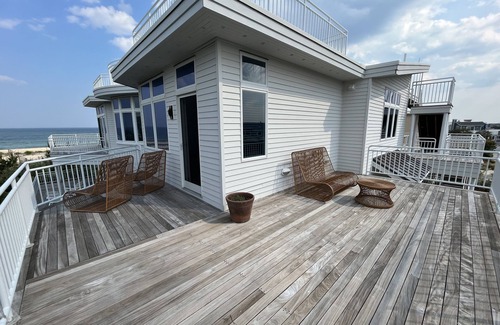 North Beach House | Spectacular Oceanfront house, Private Lane, North Beach, 100 ft beachfront views