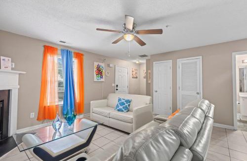 Stockbridge House | Spectacular Quiet Townhome with Modern Comfort