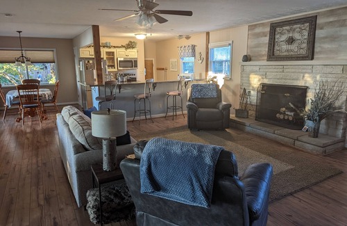 Somerset House | Spectacular View of Lake Cumberland