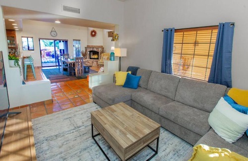 Tortolita House | Spectacular Views, Heated Pool, and Outdoor BBQ