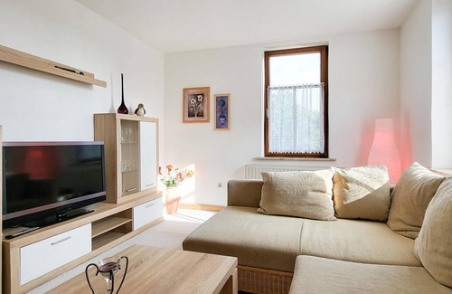 Harzgerode Apartment | Spend an unforgettable vacation in this inviting vacation home overlooking the park.