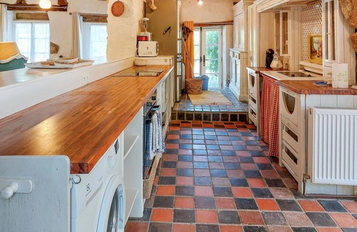 Bazouges-la-Perouse House | Spend your vacation in this inviting vacation home in a wonderful location.