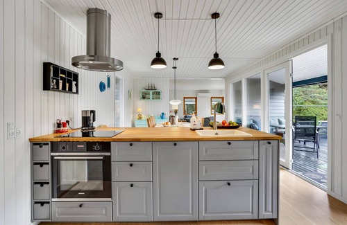 Kaldred House | Spend your vacation in this cozy vacation home in Kaldred.