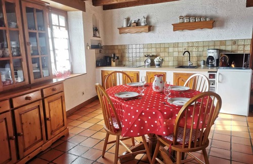 Allegre House | Spend your vacation in a renovated barn