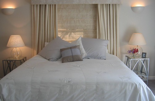 Claverton Bed & Breakfast | Spinneycross