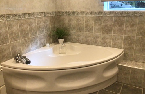 Claverton Bed & Breakfast | Spinneycross