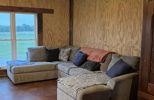Durant House | Split Tail Ranch RV-Event Center,camping w/lake access