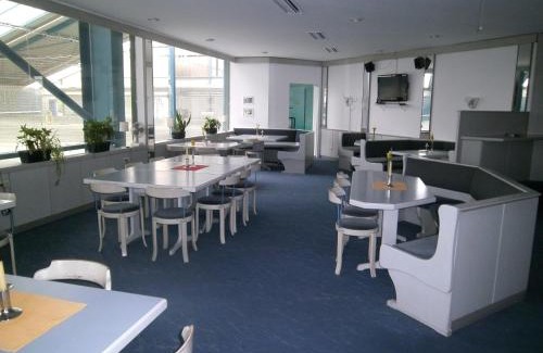 Eggenstein-Leopoldshafen Hotel | Sportpark Jürgen Fassbender