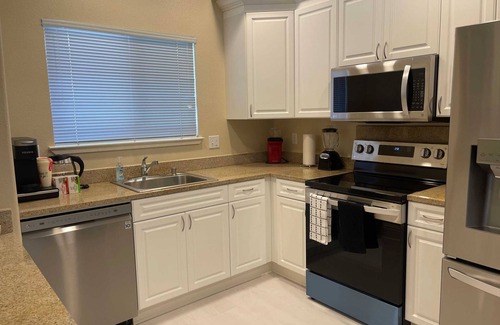 Santa Clara Condo | Sports Themed 2bedApt w BEST location fully stocked 2 parking
