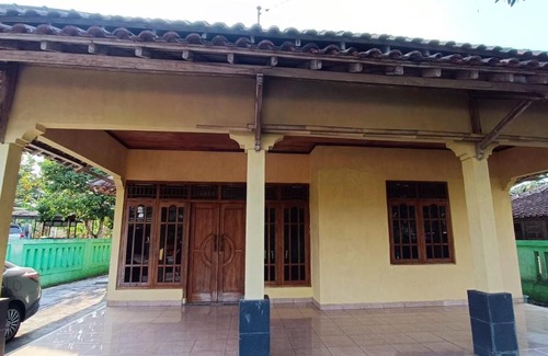 Karangmojo Hotel | SPOT ON 93199 Bunda Family Homestay Syariah